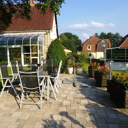 Guest house 